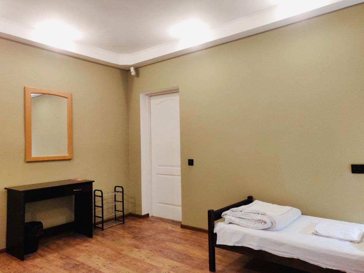Pallet Hostel 키예프 외부 사진