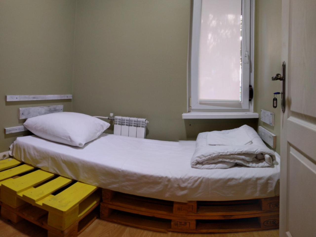 Pallet Hostel 키예프 외부 사진